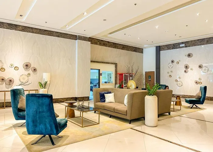 Corner Unit In Opr #8 *